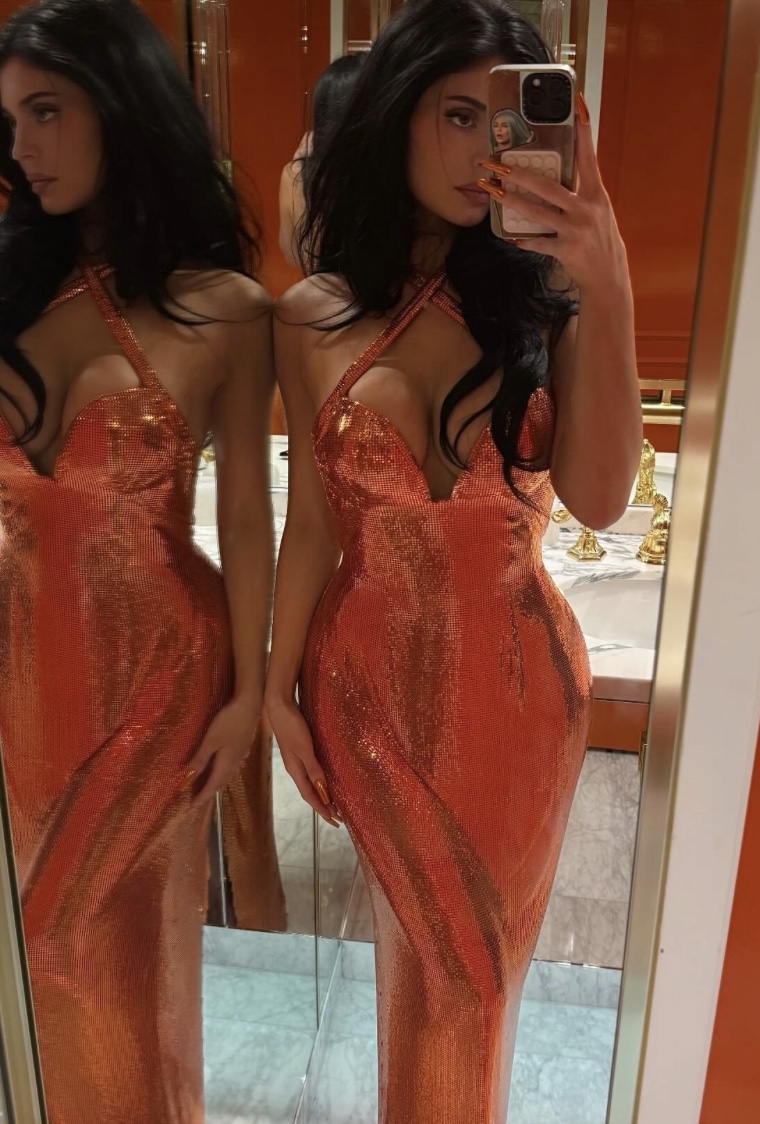 How to Recreate Kylie Jenner's Orange Dress